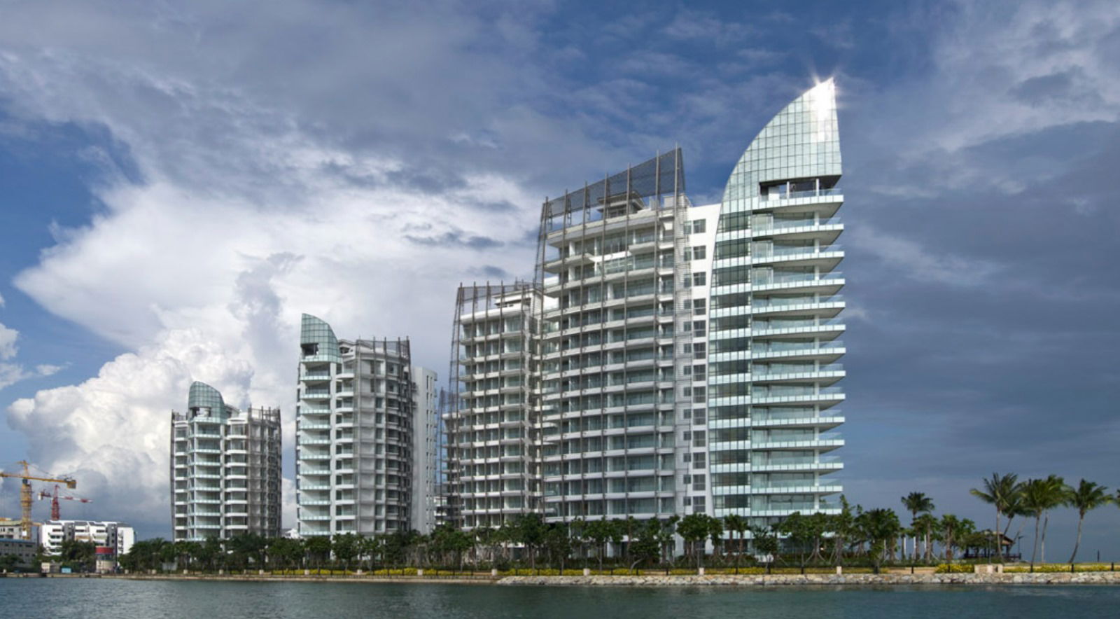The Oceanfront @ Sentosa Cove gallery image 1
